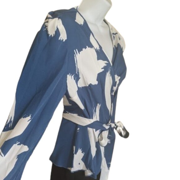 Pants and Blouse Size Size Large NEW NWOT - Picture 5 of 7